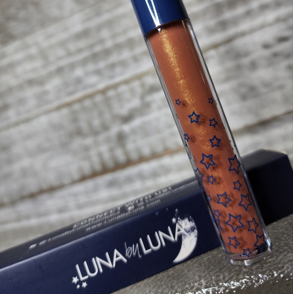 Luna by Luna Lip Gloss in Venus